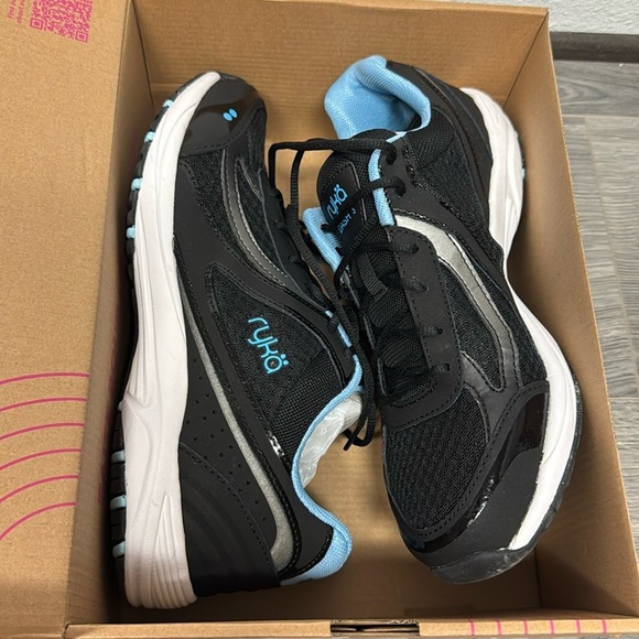 RYKA Made For Women Dash 3 Walking Shoe (WIDE)** - Picture 2 of 10